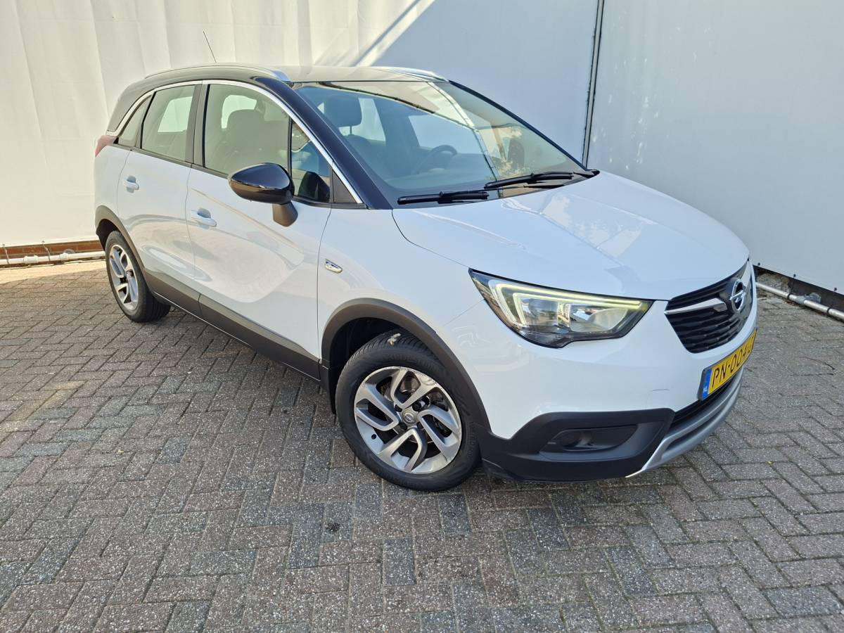 Opel Crossland X Opel Crossland X 1.2 Turbo Automaat Innovation Carplay Trekhaak Hoge zit