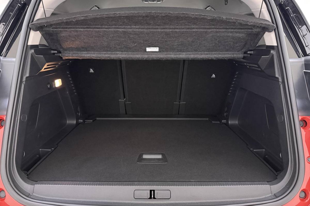 Citroën C5 Aircross Citroen C5 Aircross 1.2 PureTech 130pk Automaat Feel | Navigatie | Trekhaak | Achteruitrijcamera | Climate control | Cruise control | Parkeersensoren | 18″ Lichtmetalen velgen | Lage KM-stand