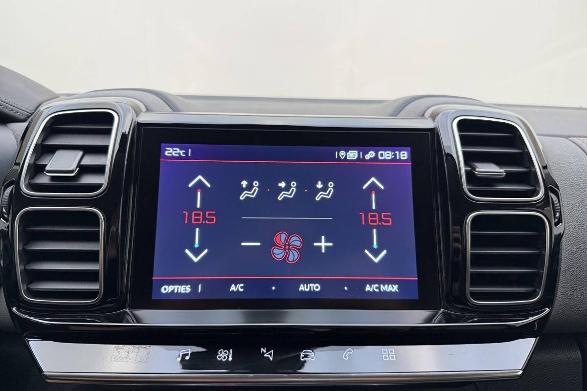 Citroën C5 Aircross Citroen C5 Aircross 1.2 PureTech 130pk Automaat Feel | Navigatie | Trekhaak | Achteruitrijcamera | Climate control | Cruise control | Parkeersensoren | 18″ Lichtmetalen velgen | Lage KM-stand