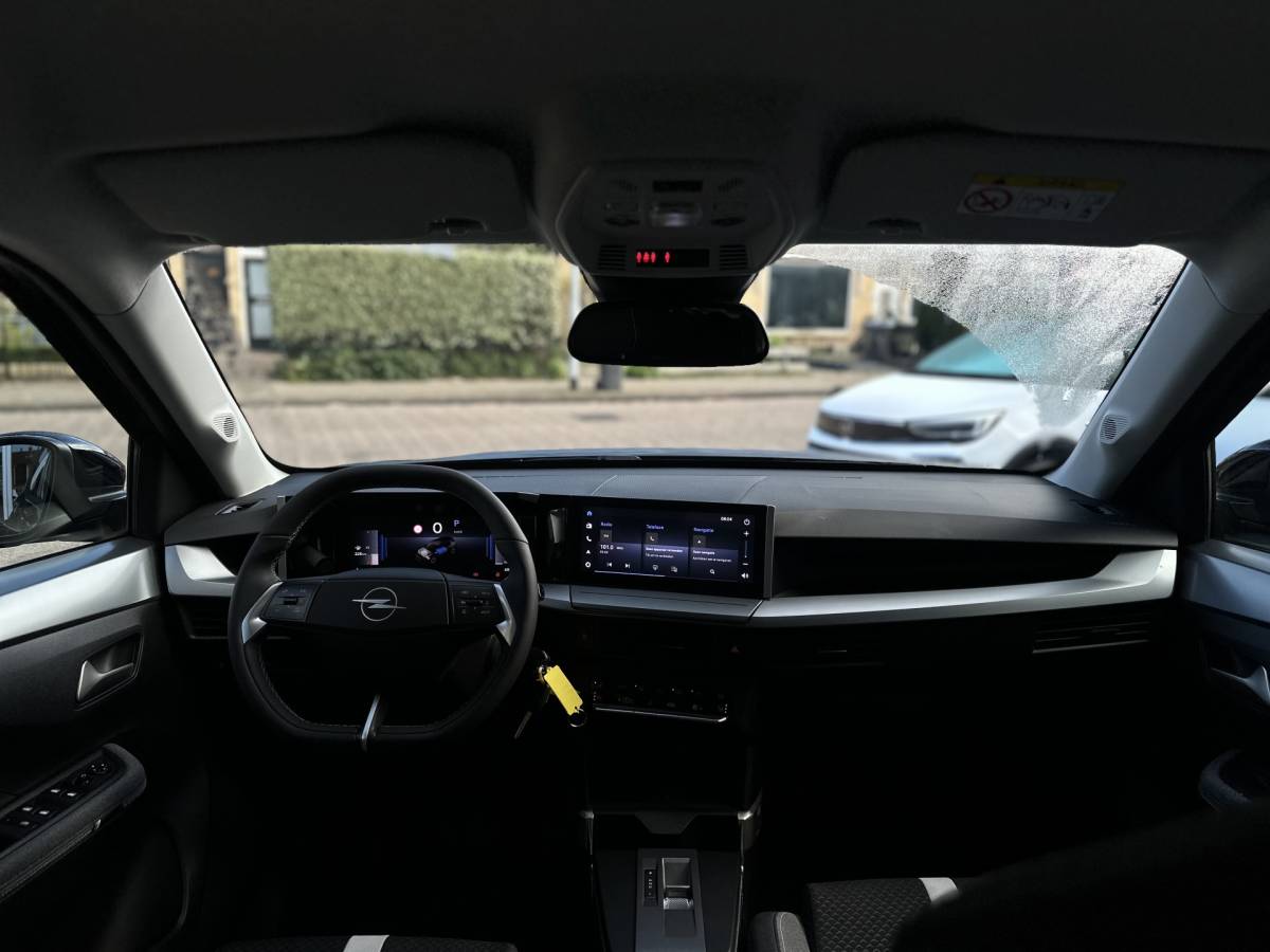 Opel Frontera Opel Frontera 1.2 Turbo Hybrid GS Automaat 145PK /Stoel+stuurverwarming.