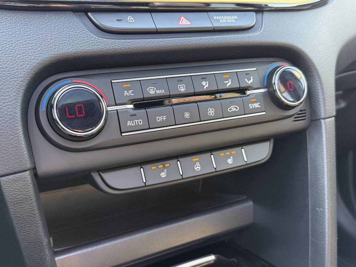 Kia XCeed Kia XCeed 1.4 T-GDi Design Edition | Org. NL | Trekhaak | Schuif/Kantel Dak | Stoel/Stuur verwarming |