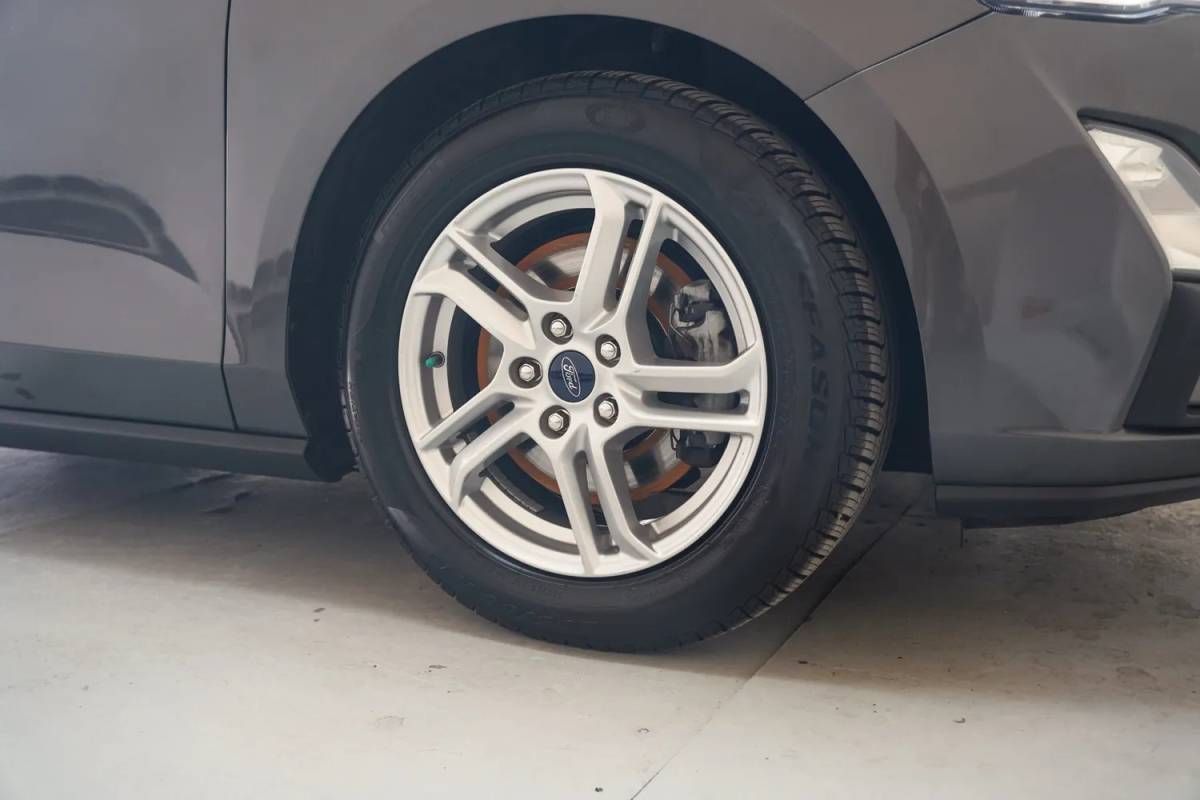 Ford Focus Ford Focus Wagon 1.0 EcoBoost Trend Edition Business [ Carplay Cruise PDC Stoelverwarming ]
