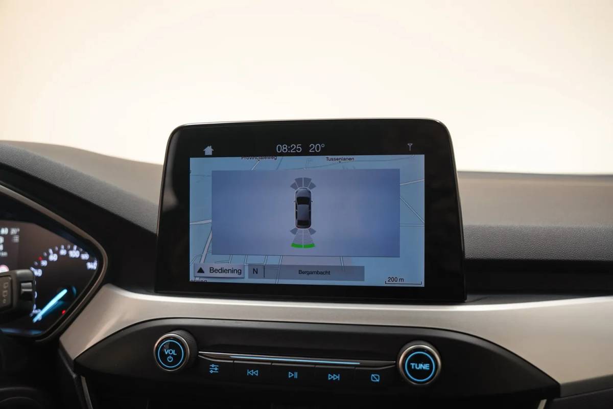 Ford Focus Ford Focus Wagon 1.0 EcoBoost Trend Edition Business [ Carplay Cruise PDC Stoelverwarming ]