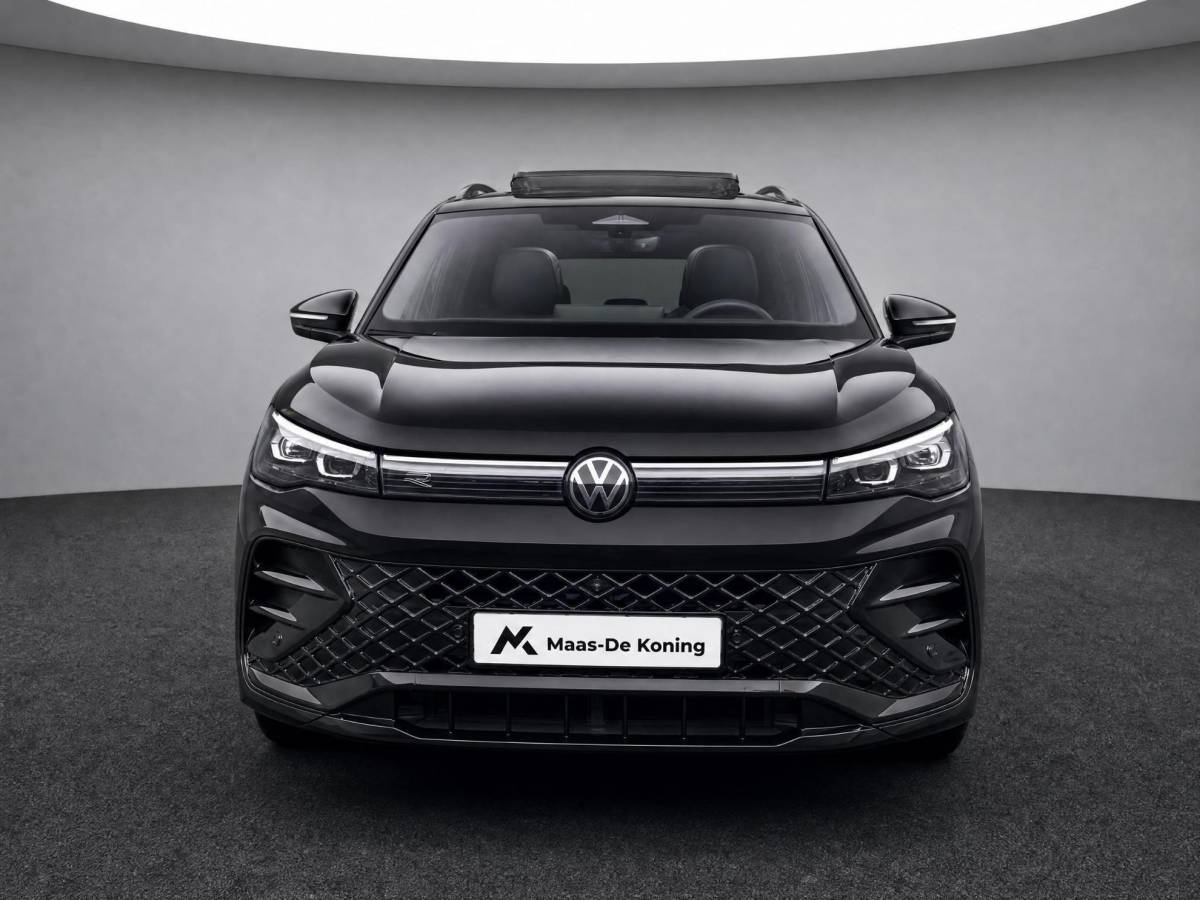 Volkswagen Tiguan Volkswagen Tiguan 1.5 272pk DSG eHybrid R-Line Edition · Panoramadak · Wegklapbare Trekhaak · Leder · Harman Kardon · 360 Camera · Stoel ventilatie · Massage · 20” Inch · Garantie t/m 04-09-2030 of 100.000km
