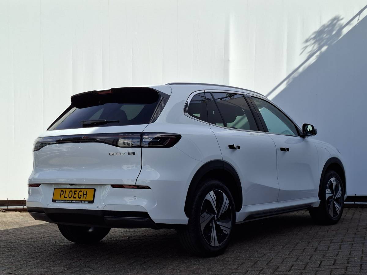 Geely E5 Geely E5 Max+ 68 kWh V2L Massage Koel+Verw Pano HeadUp FLYME