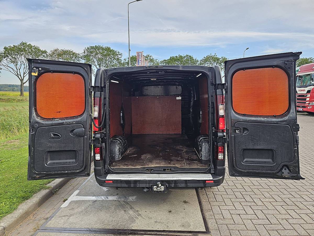 Opel Vivaro OPEL VIVARO 1.6