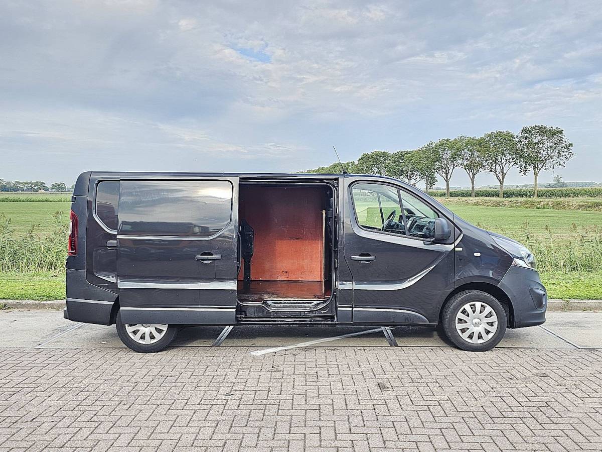 Opel Vivaro OPEL VIVARO 1.6