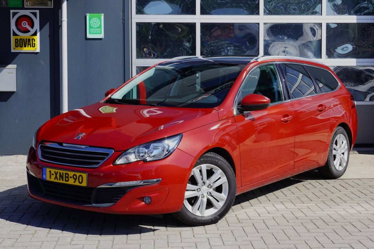 Peugeot 308 Peugeot 308 SW 1.6 BlueHDI Blue Lease Executive nav/panoramadak/trekhaak
