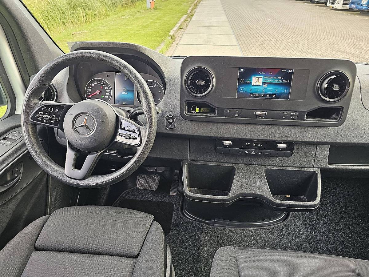 Mercedes-Benz Sprinter MERCEDES-BENZ SPRINTER 317 l2h2 mbux automaat