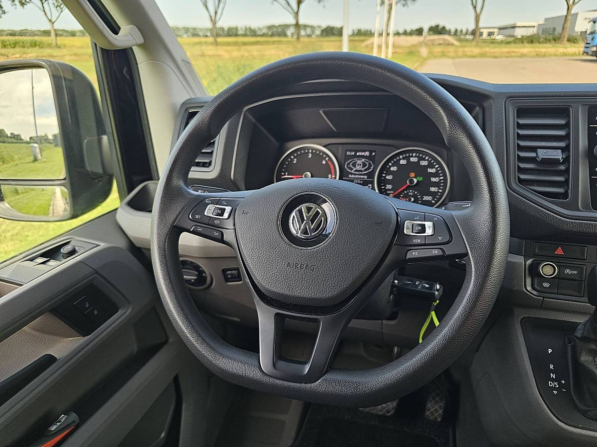 Volkswagen Crafter VOLKSWAGEN CRAFTER 35 2.0 ac automaat euro6