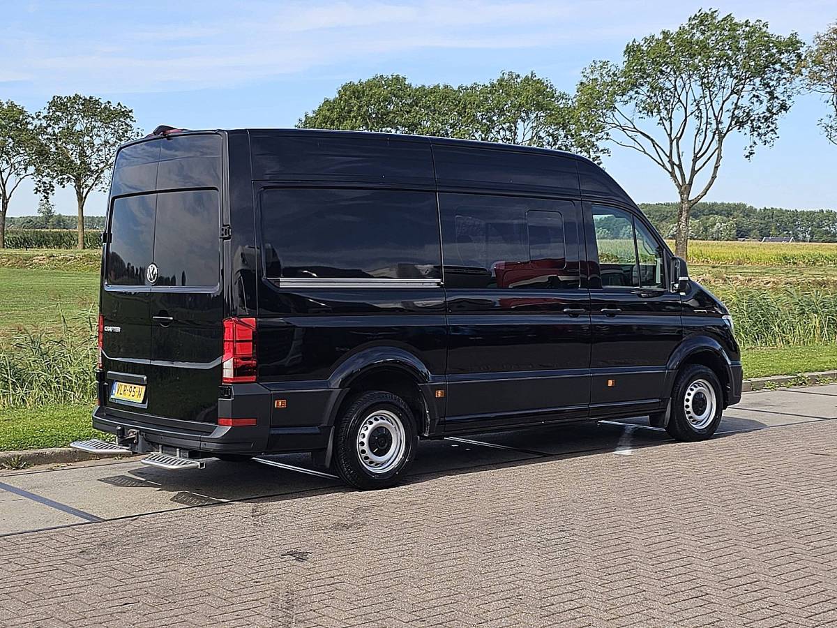 Volkswagen Crafter VOLKSWAGEN CRAFTER 35 2.0 ac automaat euro6