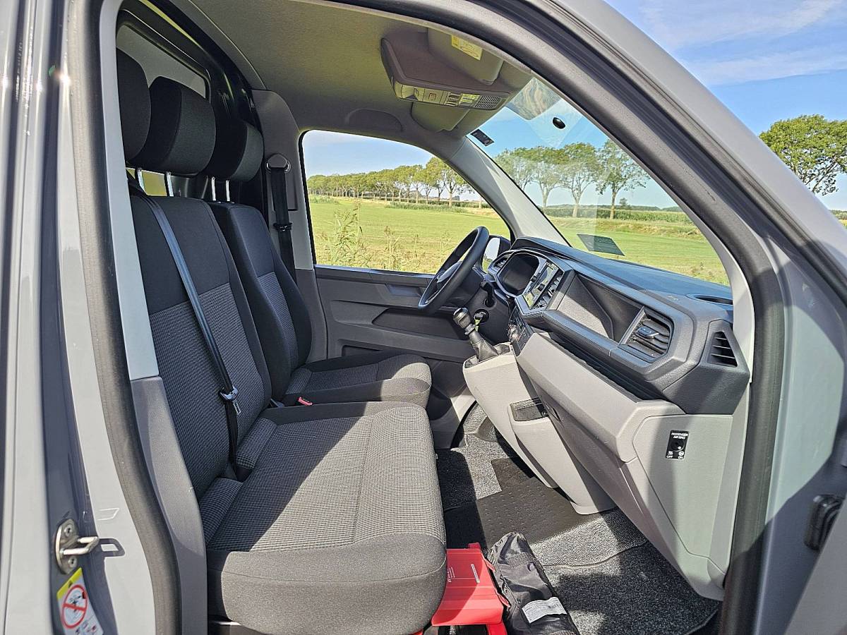 Volkswagen Transporter VOLKSWAGEN TRANSPORTER 2.0 TDI l2h1 carplay airco !