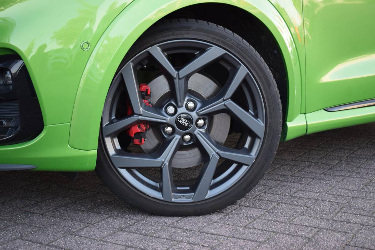 Ford Puma Ford Puma 1.5 EcoBoost ST-X | 170 PK | Pano | Sportstoelen | Stuur- en Stoelverwarming