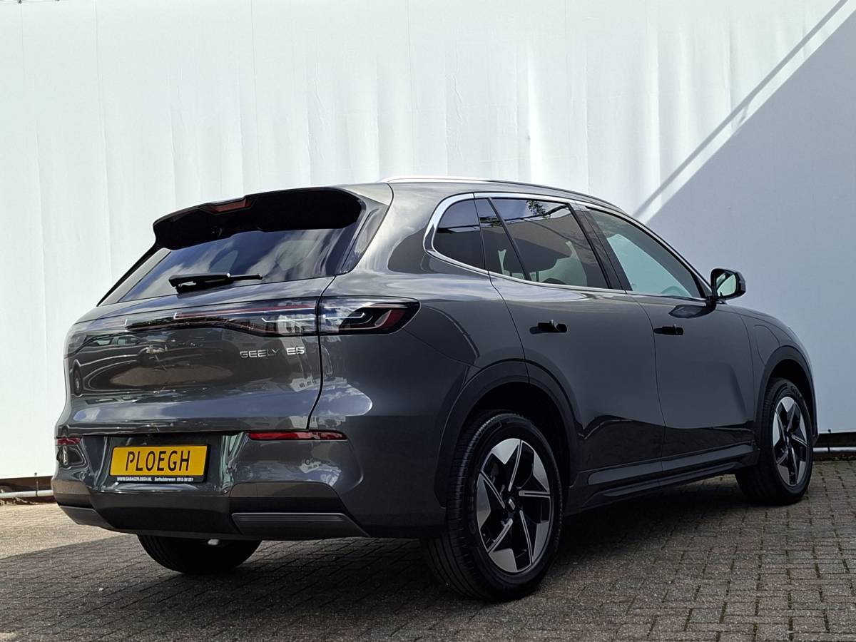 Geely E5 Geely E5 Pro+ 68 kWh V2L Long Range Adapt.Cruise Memory Frost grey