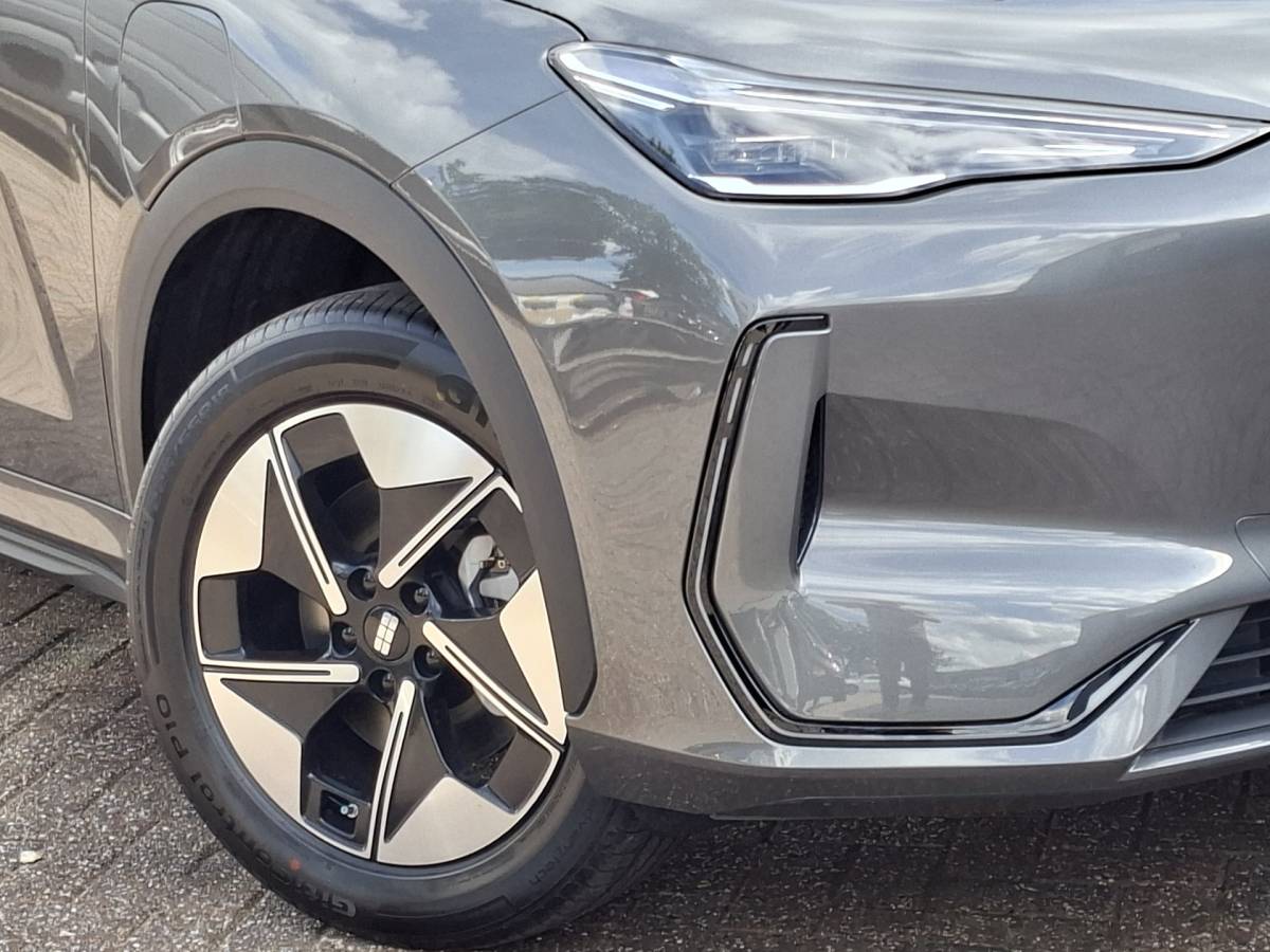 Geely E5 Geely E5 Pro+ 68 kWh V2L Long Range Adapt.Cruise Memory Frost grey