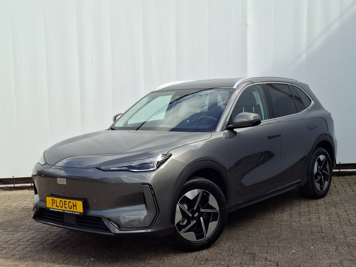 Geely E5 Geely E5 Pro+ 68 kWh V2L Long Range Adapt.Cruise Memory Frost grey