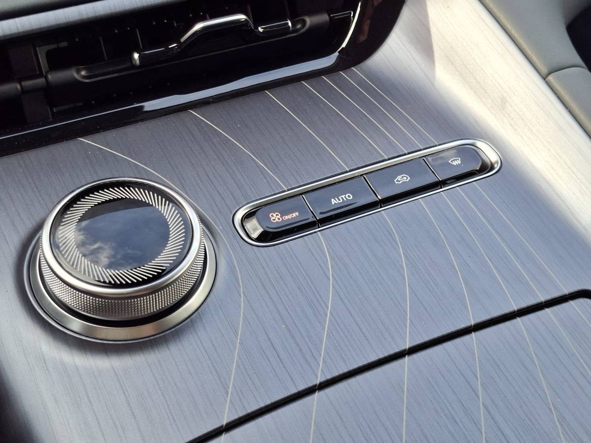 Geely E5 Geely E5 Pro+ 68 kWh V2L Long Range Adapt.Cruise Memory Frost grey