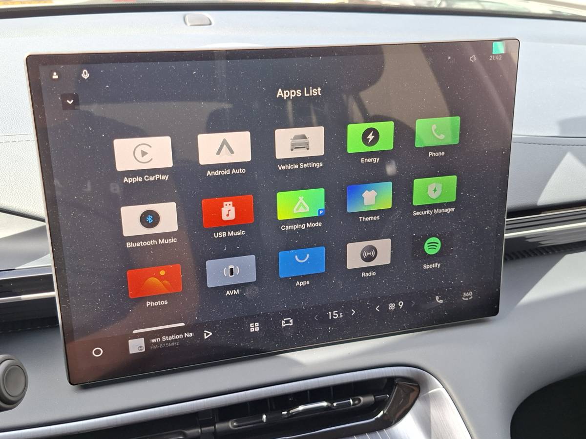 Geely E5 Geely E5 Pro+ 68 kWh V2L Long Range Adapt.Cruise Memory Frost grey