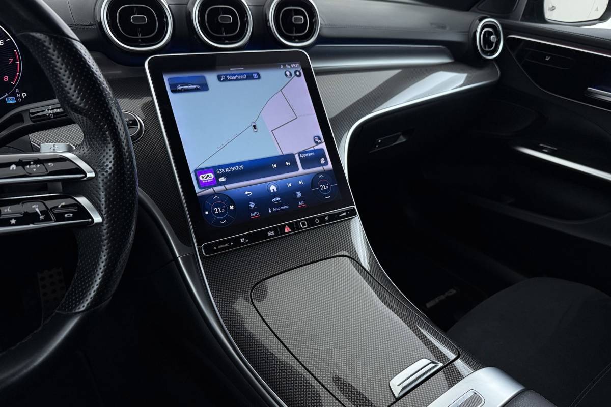 Mercedes-Benz C-Klasse Mercedes-Benz C-klasse Estate 180 AMG Line | Trekhaak | Burmester | Digital Cockpit | Sportstoelen | CarPlay | Stoelverwarming |