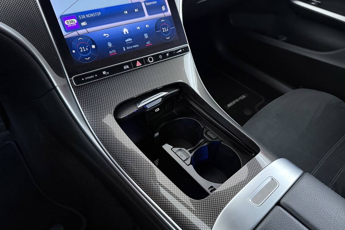 Mercedes-Benz C-Klasse Mercedes-Benz C-klasse Estate 180 AMG Line | Trekhaak | Burmester | Digital Cockpit | Sportstoelen | CarPlay | Stoelverwarming |
