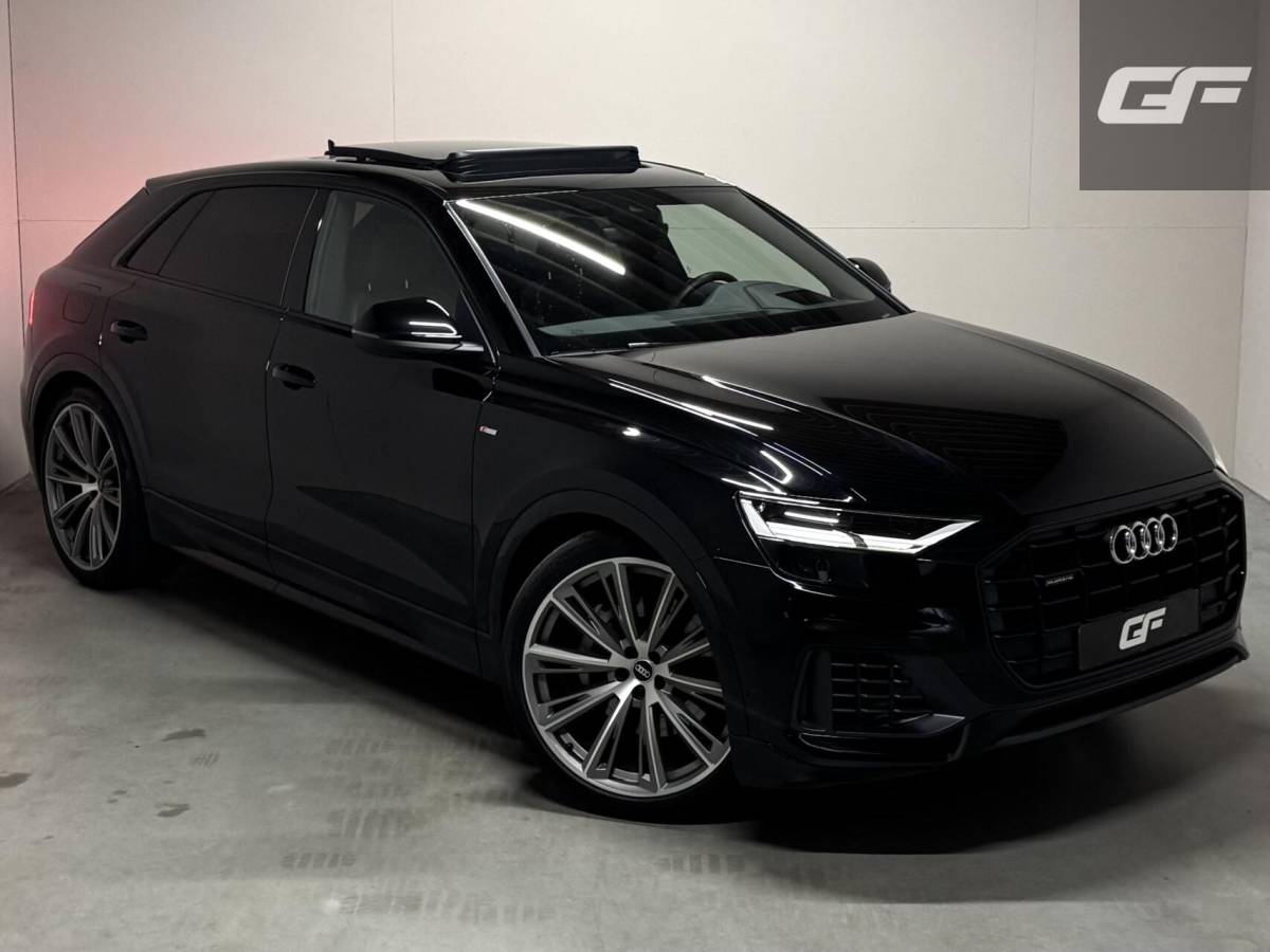 Audi Q8 Audi Q8 55 TFSI e quattro S-line Pano Sfeer Luchtver. Trekh.