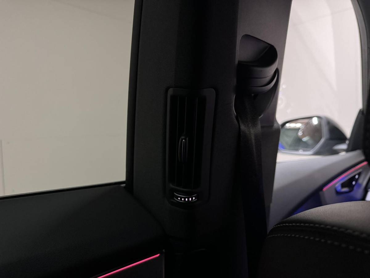 Audi Q8 Audi Q8 55 TFSI e quattro S-line Pano Sfeer Luchtver. Trekh.
