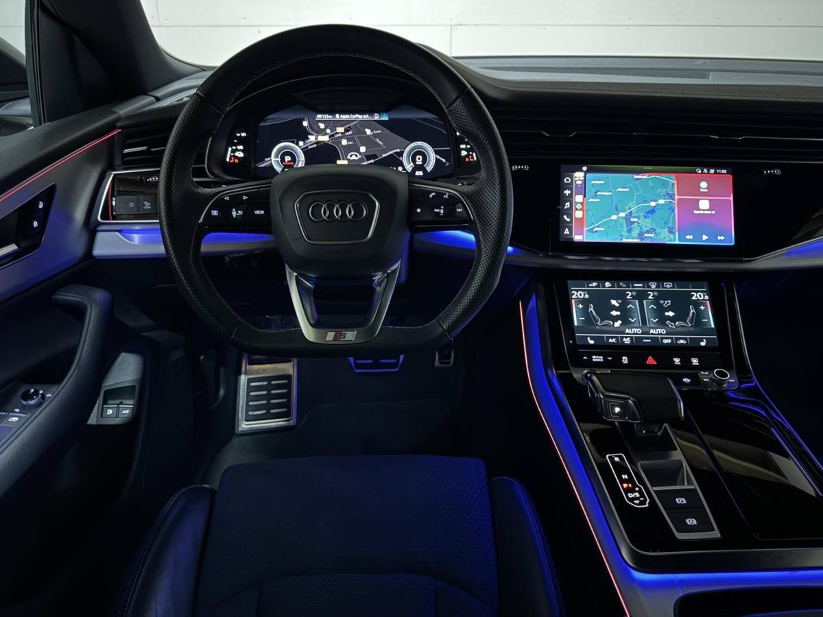 Audi Q8 Audi Q8 55 TFSI e quattro S-line Pano Sfeer Luchtver. Trekh.
