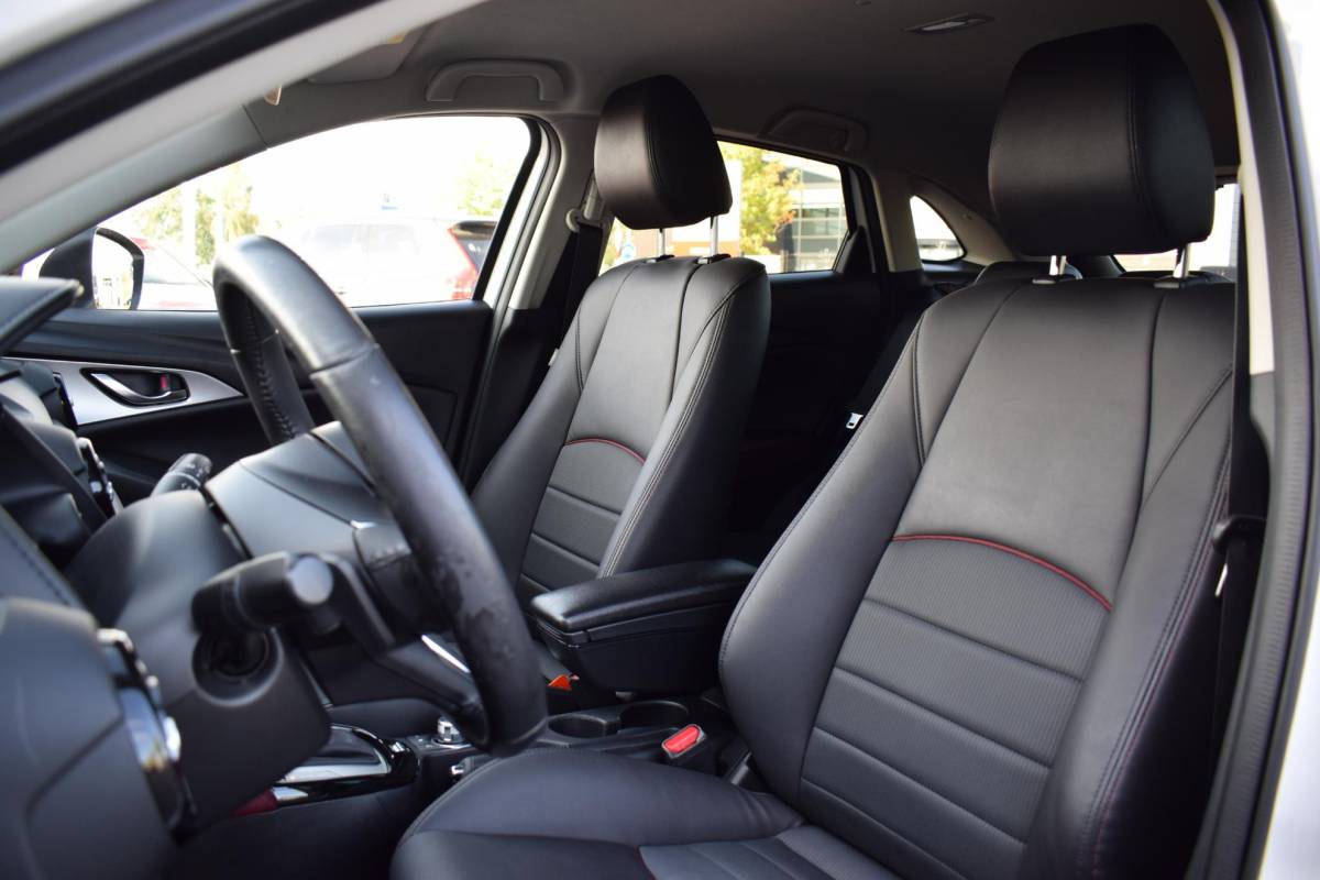 Mazda CX-3 Mazda CX-3 2.0 SkyActiv-G 120 GT-M Line | Automaat | Leer | HUD | Stoelverwarming