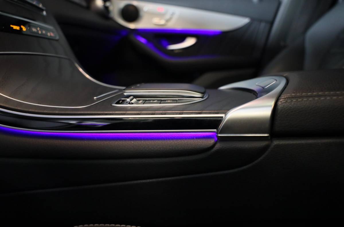 Mercedes-Benz GLC Mercedes-Benz GLC-klasse Coupé 300e 4MATIC AMG 63 Look / Memory / Digital Cockpit / Open Dak / Camera / Acc / Trekhaak / Led