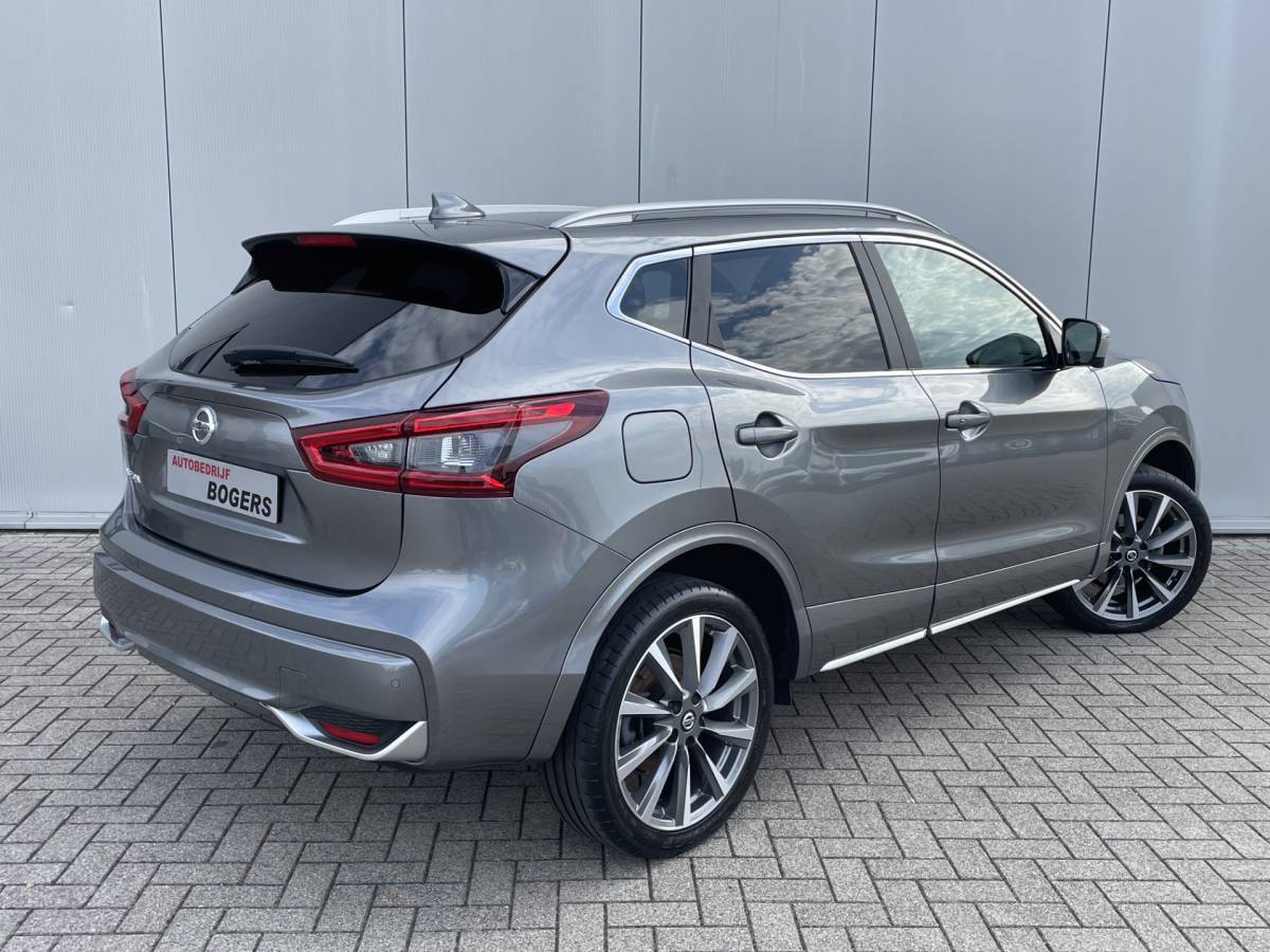 Nissan QASHQAI Nissan Qashqai 1.3 DIG-T 140 Pk Tekna Plus Dynamic Pack Navigatie, Panoramadak, Leder, Adaptive Cruise Control, 19″Lm, LED, 360 Camera, Stoelverwarming