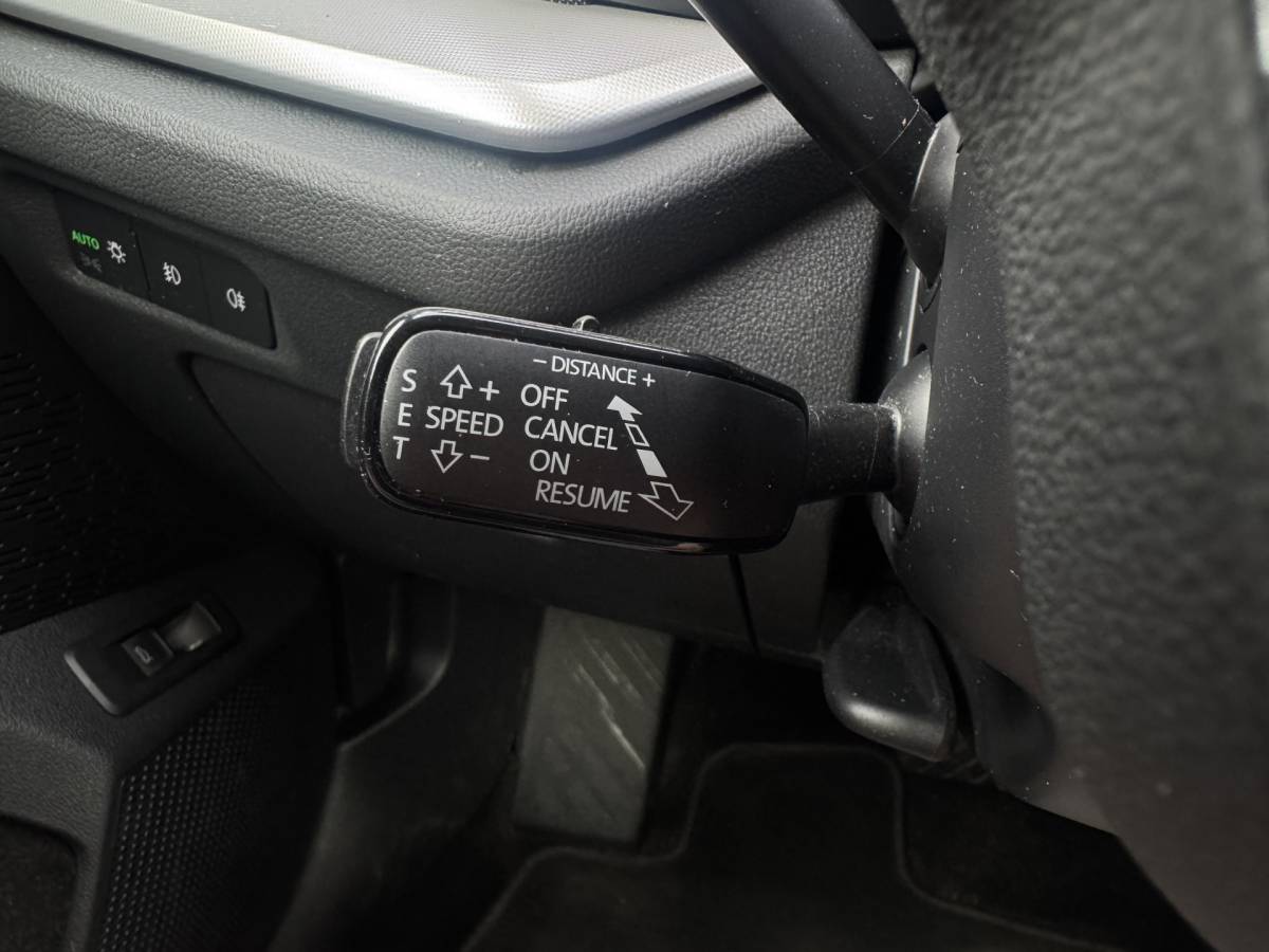 Škoda Octavia ŠKODA Octavia Combi 1.0 e-TSI Business Edition Plus ✅ Automaat ✅ Trekhaak ✅ CarPlay / Android Auto ✅ Dealer onderhouden
