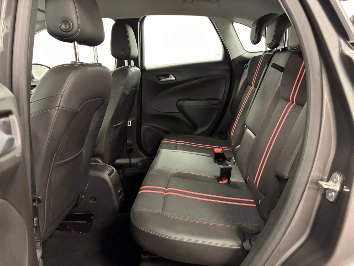 Opel Crossland Opel Crossland 1.2 Turbo GS Line*Cruise-Control*LED*Apple/ Android*PDC*Airco*2-Tone*