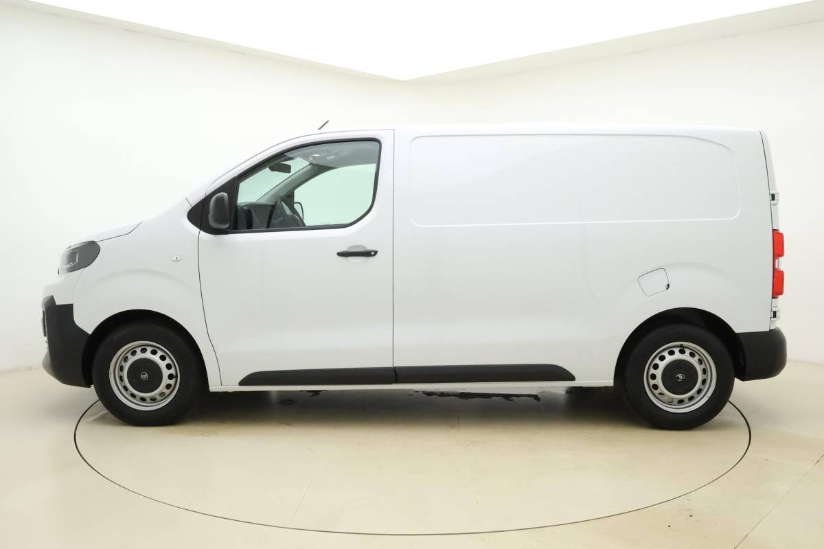 Citroën Jumpy Citroen Jumpy 1.5 BlueHDI 120 S&S L2 | Demo | Navigatie | Camera achter | 3 zitplaatsen | Parkeersensoren achter | Cruise control