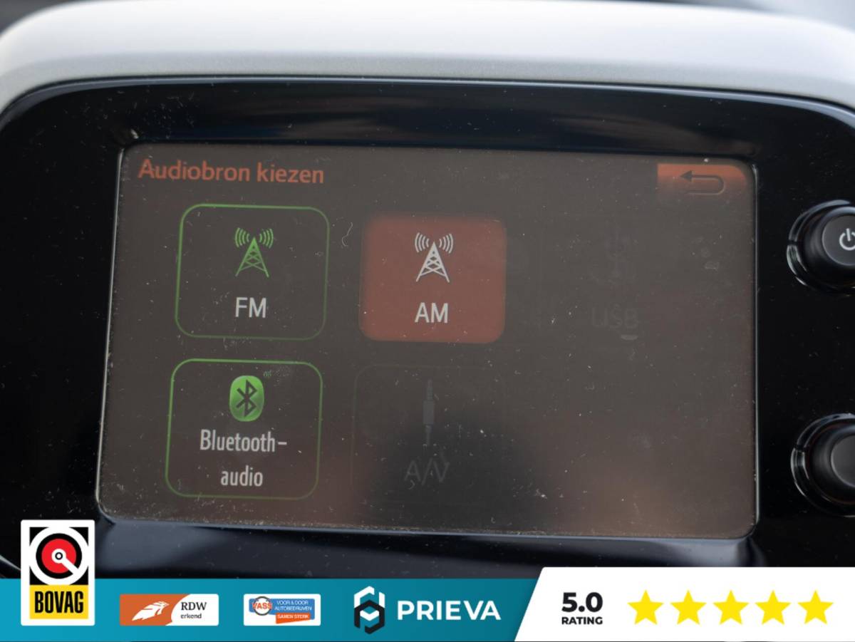 Toyota Aygo Toyota Aygo 1.0 VVT-i x-clusiv | Camera | Climate | 67.009 km