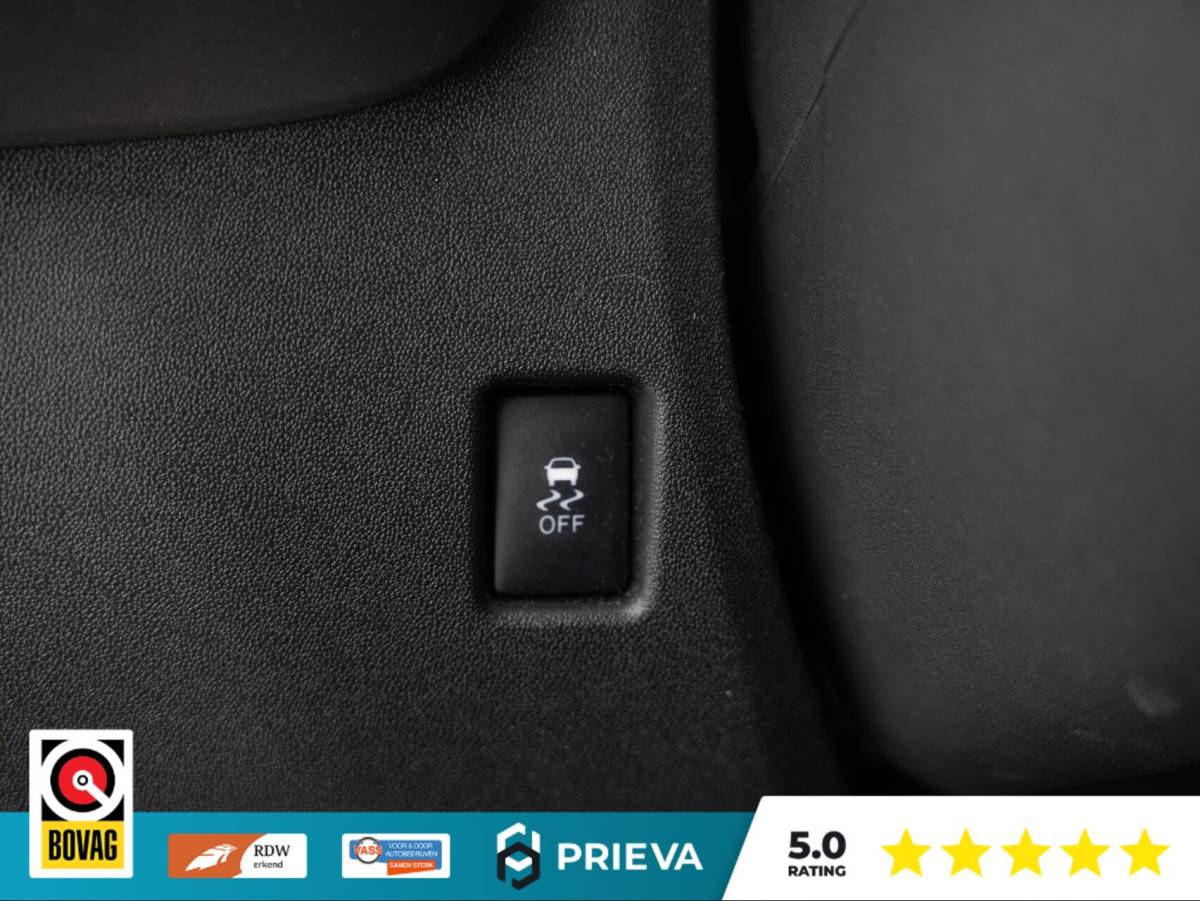 Toyota Aygo Toyota Aygo 1.0 VVT-i x-clusiv | Camera | Climate | 67.009 km