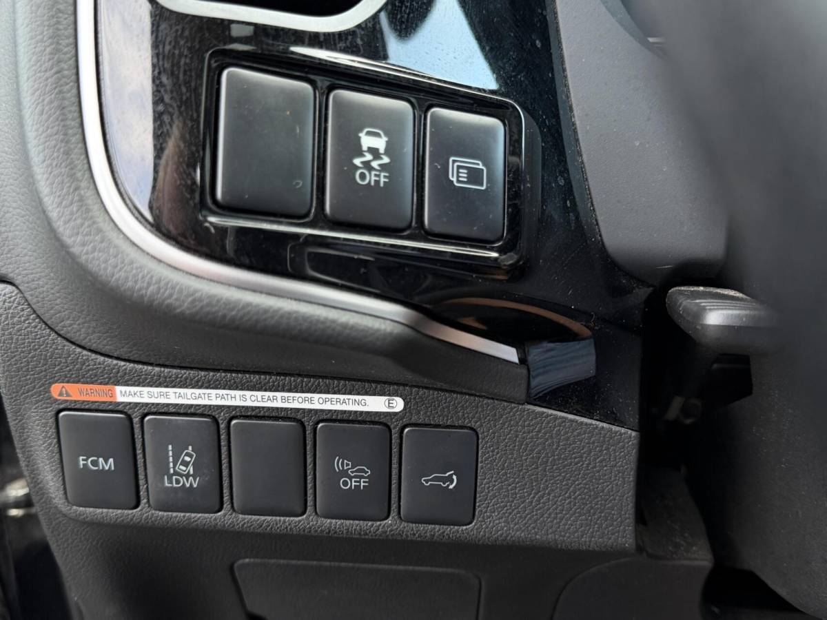 Mitsubishi Outlander Mitsubishi Outlander 2.0 PHEV Instyle+ Schuifdak – Leder – Trekhaak