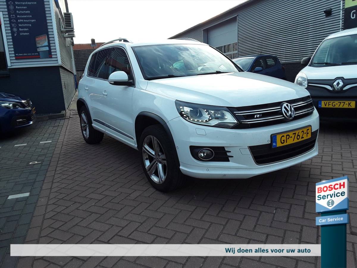 Volkswagen Tiguan VOLKSWAGEN Tiguan 1.4 TSI 122pk BMT R-line Sport