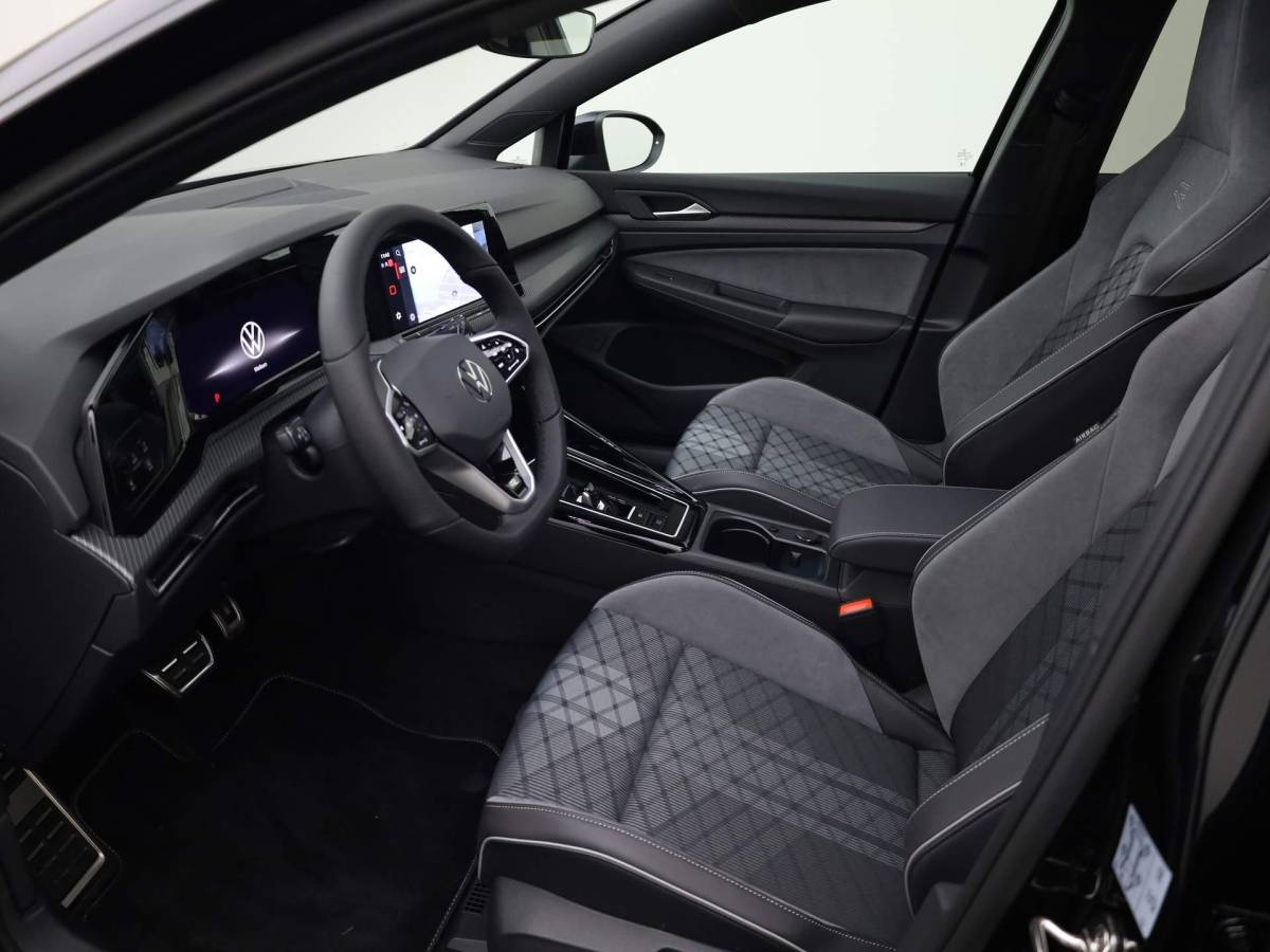 Volkswagen Golf Volkswagen Golf 1.5eTSI/130PK DSG R-Line · Panoramadak · Apple/Android Car Play · Stoel & Stuurverwarming · Navigatie