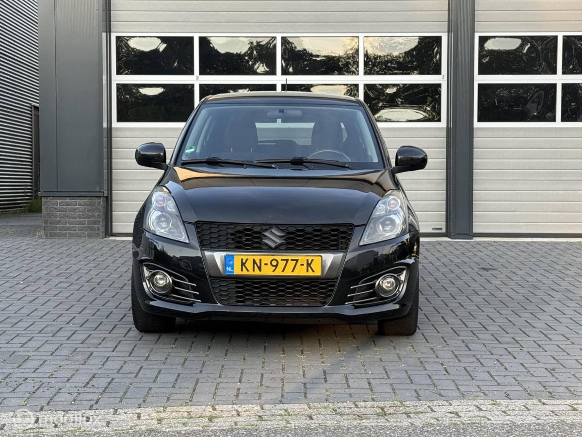 Suzuki Swift Suzuki Swift 1.6 Sport Keyless|Xenon|Cruise Control|Airco