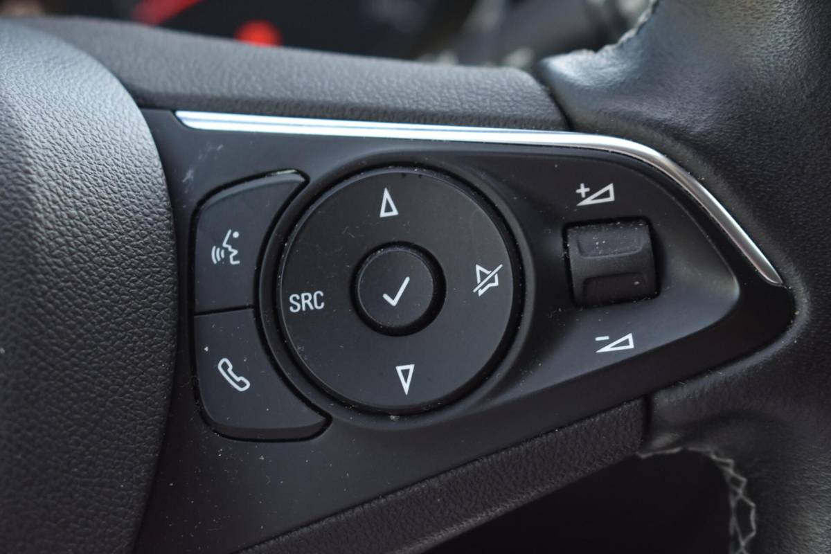 Opel Grandland X Opel Grandland X 1.2 Turbo Innovation | Leder | Memory | 100% Onderhouden |