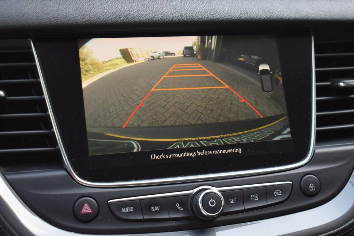 Opel Grandland X Opel Grandland X 1.2 Turbo Innovation | Leder | Memory | 100% Onderhouden |