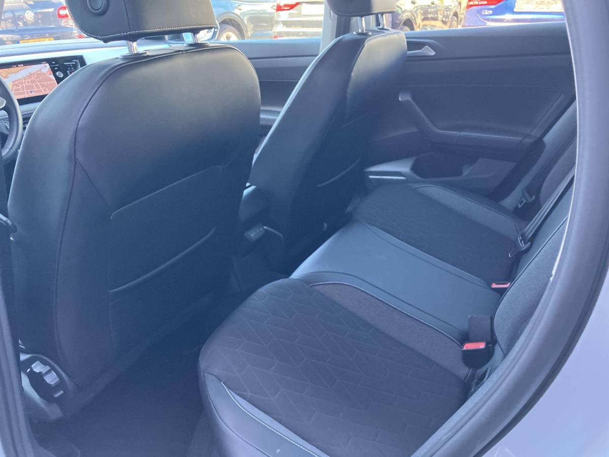 Volkswagen Polo Volkswagen Polo 1.0TSI/95PK Goal · Navigatie · Apple/Android Car Play · Parkeersensoren · Garantie t/m 04-06-2027