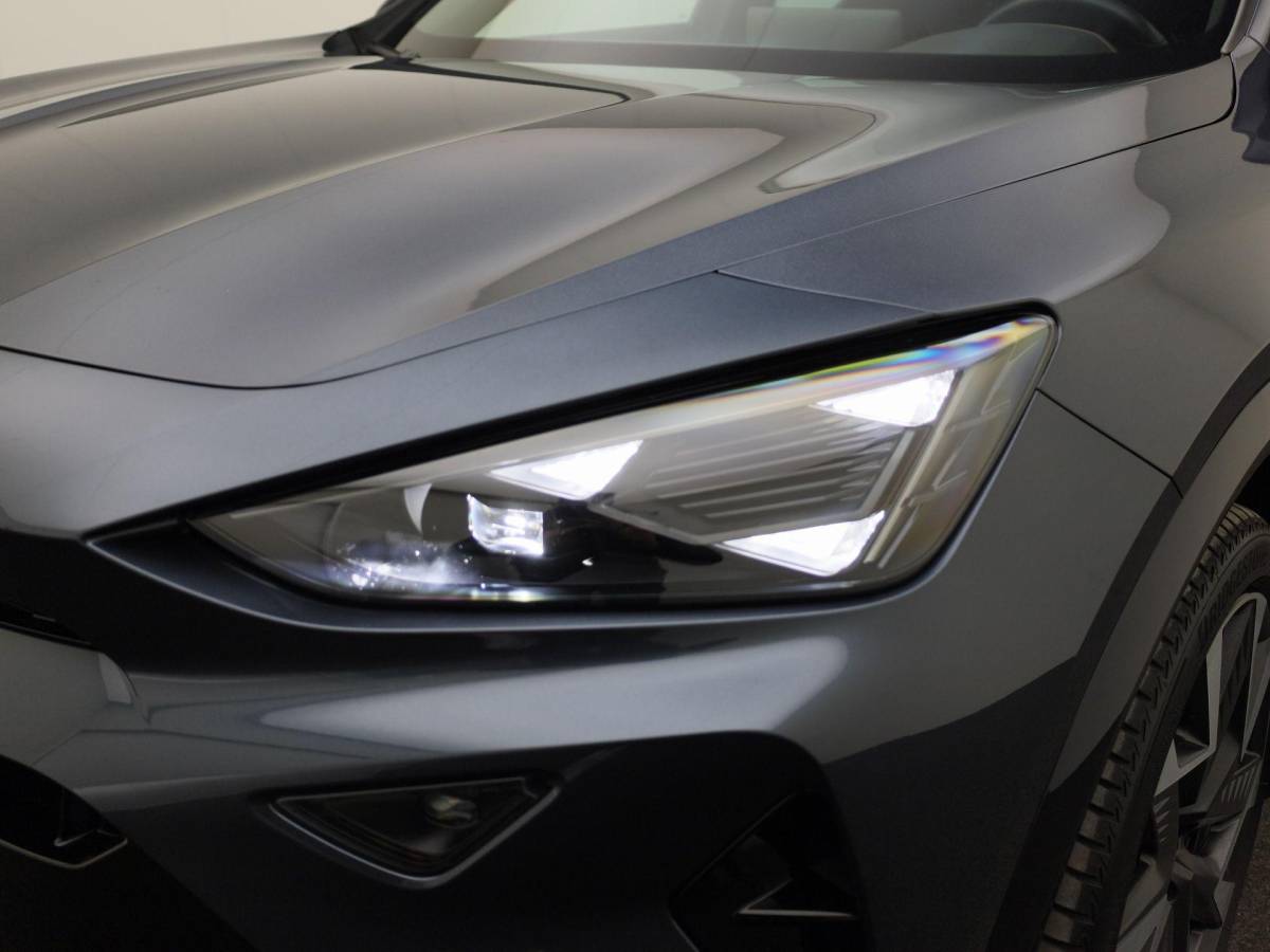 CUPRA Formentor CUPRA Formentor 1.5 e-Hybrid 272PK VZ DSG · Navigatie · Alcantara/Leder · Camera + Parkeersensoren · Garantie t/m 21-08-2027 of 90000km · EXTRA INRUILKORTING ·