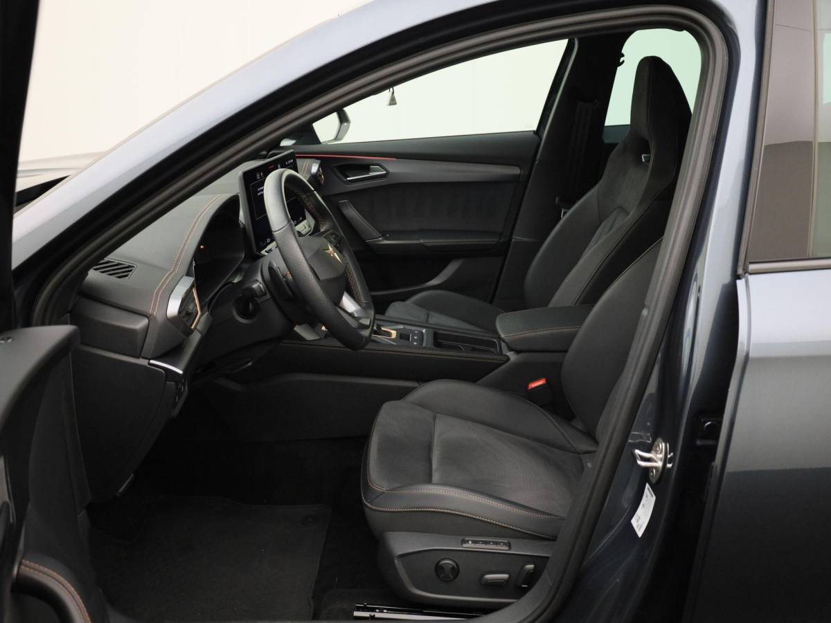 CUPRA Formentor CUPRA Formentor 1.5 e-Hybrid 272PK VZ DSG · Navigatie · Alcantara/Leder · Camera + Parkeersensoren · Garantie t/m 21-08-2027 of 90000km · EXTRA INRUILKORTING ·