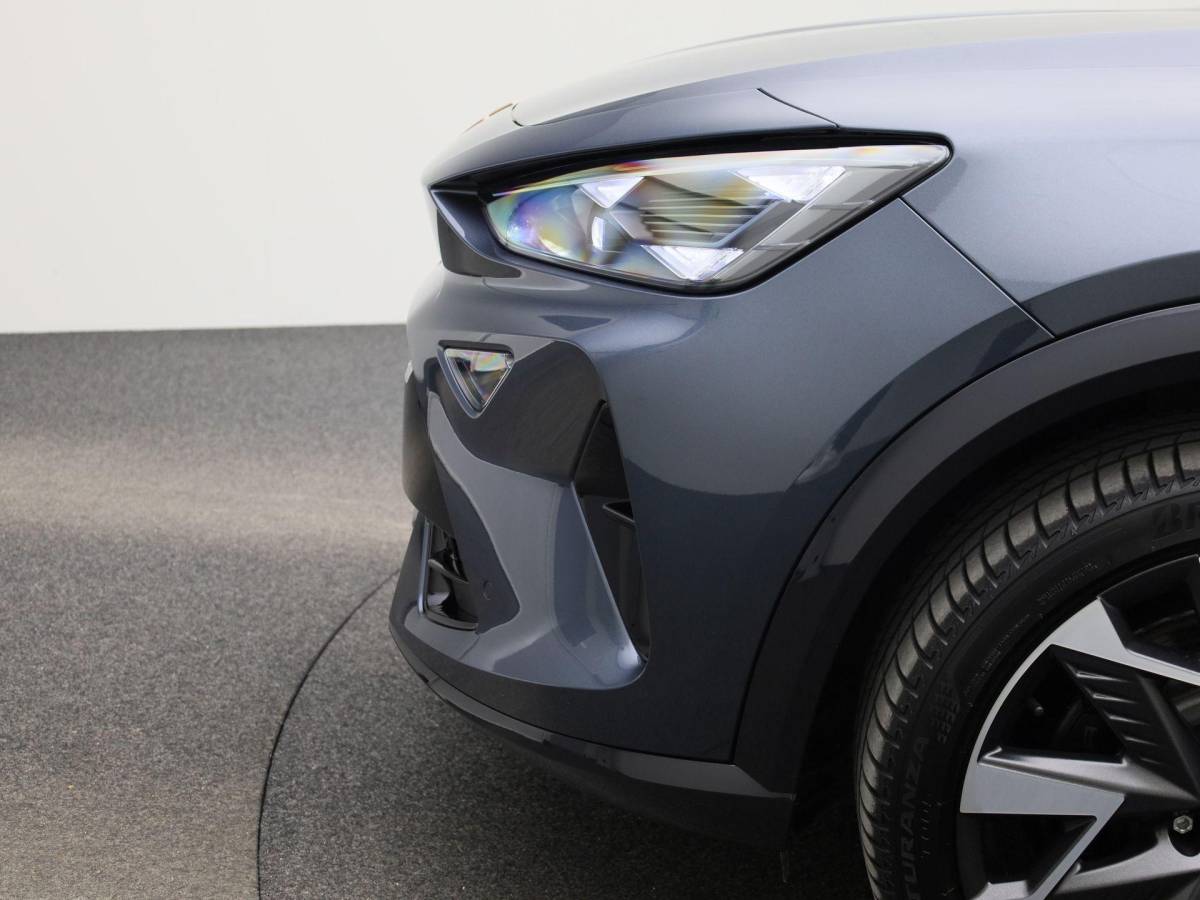 CUPRA Formentor CUPRA Formentor 1.5 e-Hybrid 272PK VZ DSG · Navigatie · Alcantara/Leder · Camera + Parkeersensoren · Garantie t/m 21-08-2027 of 90000km · EXTRA INRUILKORTING ·