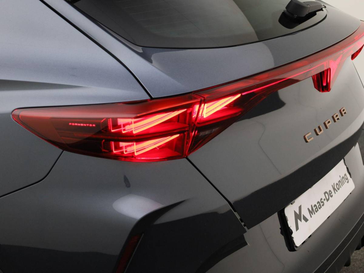 CUPRA Formentor CUPRA Formentor 1.5 e-Hybrid 272PK VZ DSG · Navigatie · Alcantara/Leder · Camera + Parkeersensoren · Garantie t/m 21-08-2027 of 90000km · EXTRA INRUILKORTING ·