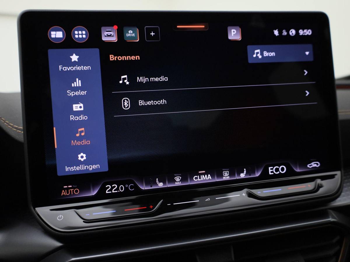 CUPRA Formentor CUPRA Formentor 1.5 e-Hybrid 272PK VZ DSG · Navigatie · Alcantara/Leder · Camera + Parkeersensoren · Garantie t/m 21-08-2027 of 90000km · EXTRA INRUILKORTING ·