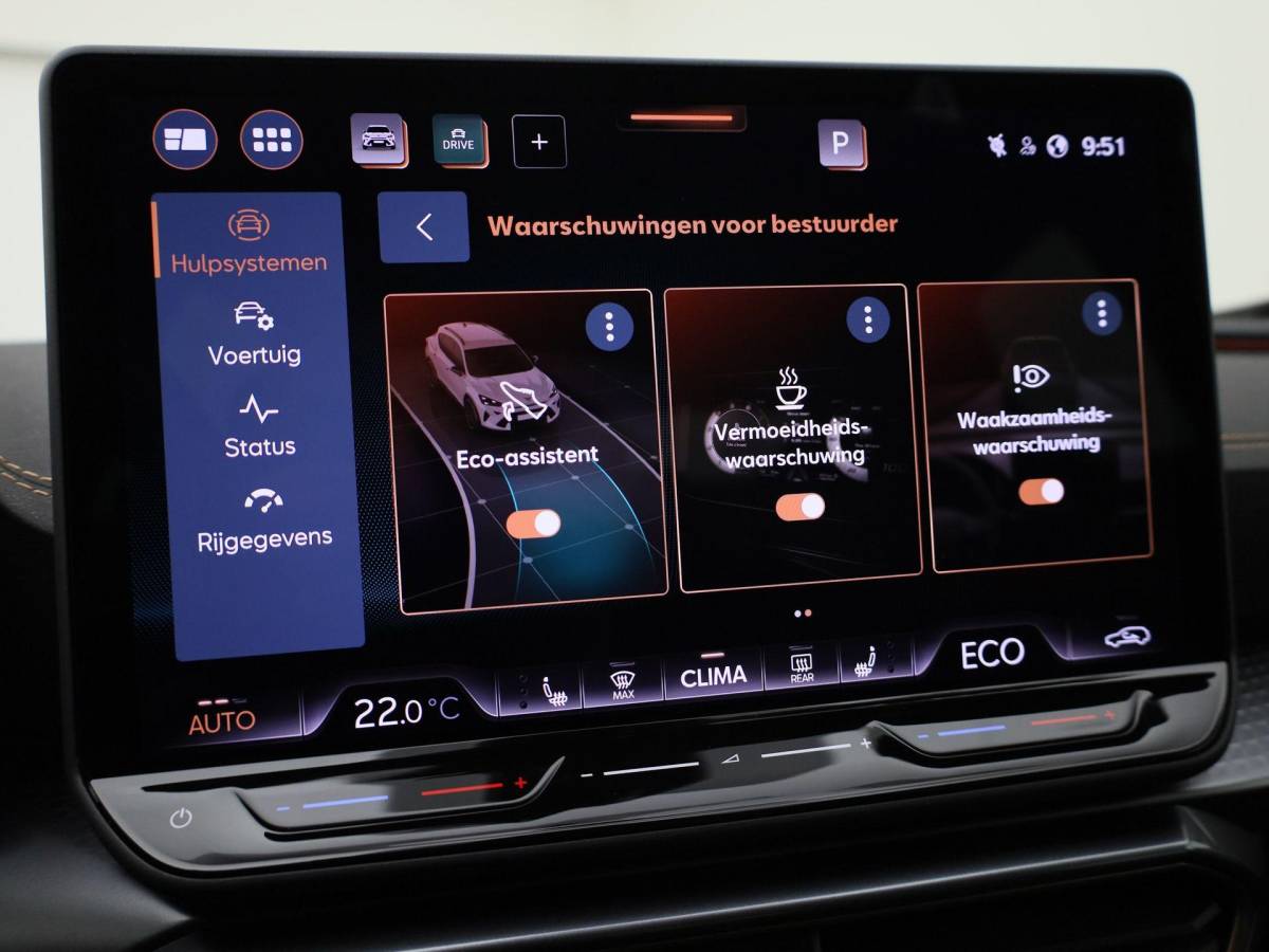 CUPRA Formentor CUPRA Formentor 1.5 e-Hybrid 272PK VZ DSG · Navigatie · Alcantara/Leder · Camera + Parkeersensoren · Garantie t/m 21-08-2027 of 90000km · EXTRA INRUILKORTING ·