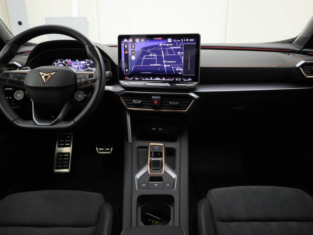 CUPRA Formentor CUPRA Formentor 1.5 e-Hybrid 272PK VZ DSG · Navigatie · Alcantara/Leder · Camera + Parkeersensoren · Garantie t/m 21-08-2027 of 90000km · EXTRA INRUILKORTING ·