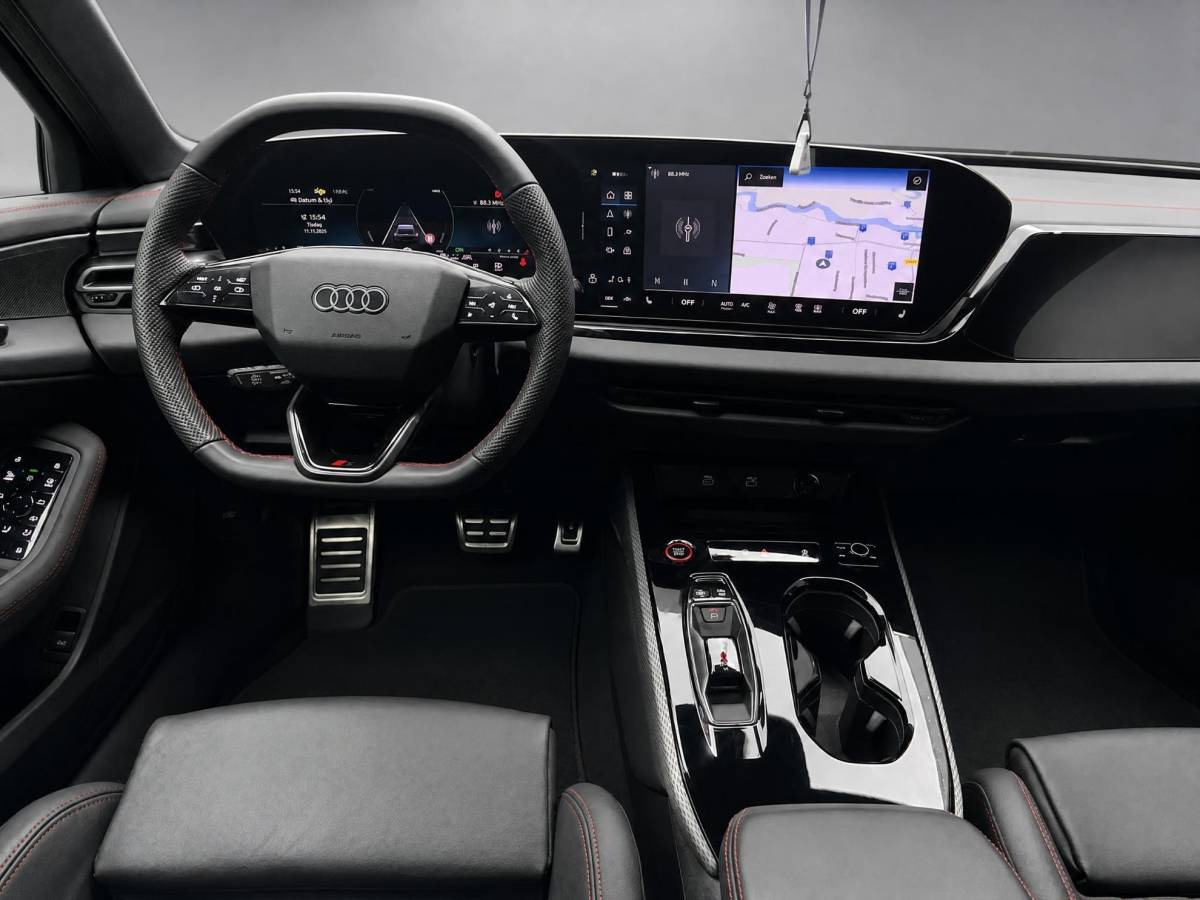 Audi A5 Audi A5 Avant 2.0 367pk S-tronic e-hybrid Quattro S edition · 360 Camera · Head-Up · B&O Audio · Elek. voorstoel · Elek. Achterklep · 19” Inch · Garantie t/m 09-07-2030 of 100.000km